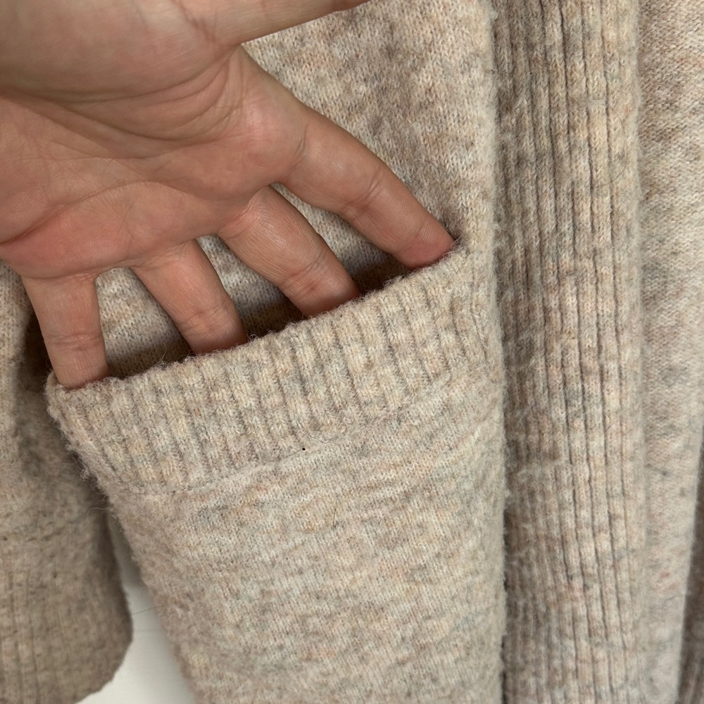 GUC Time and Tru Light Tan Open Cardigan w/ 2 Pockets - Picture 3 of 10
